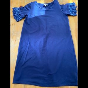 Flutter sleeve dress. New